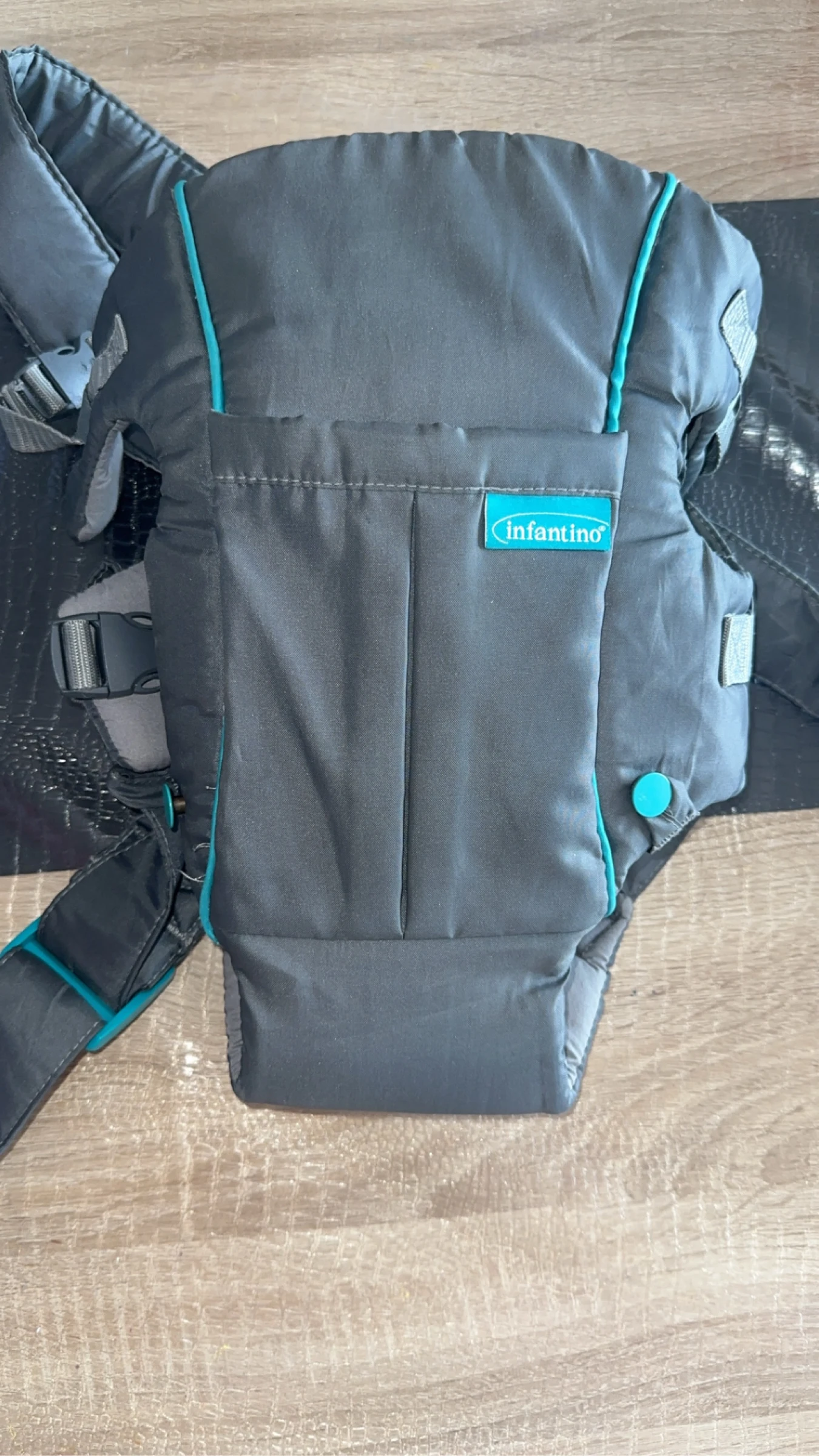 Porte bébé infantino